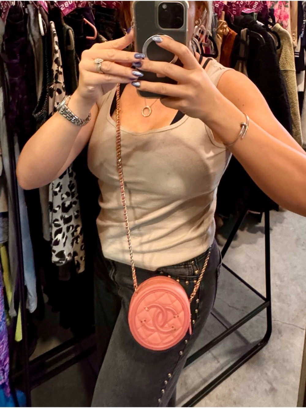 CHANEL Filigree Quilted Round Crossbody with Gold Chain - Picture 7 of 7
